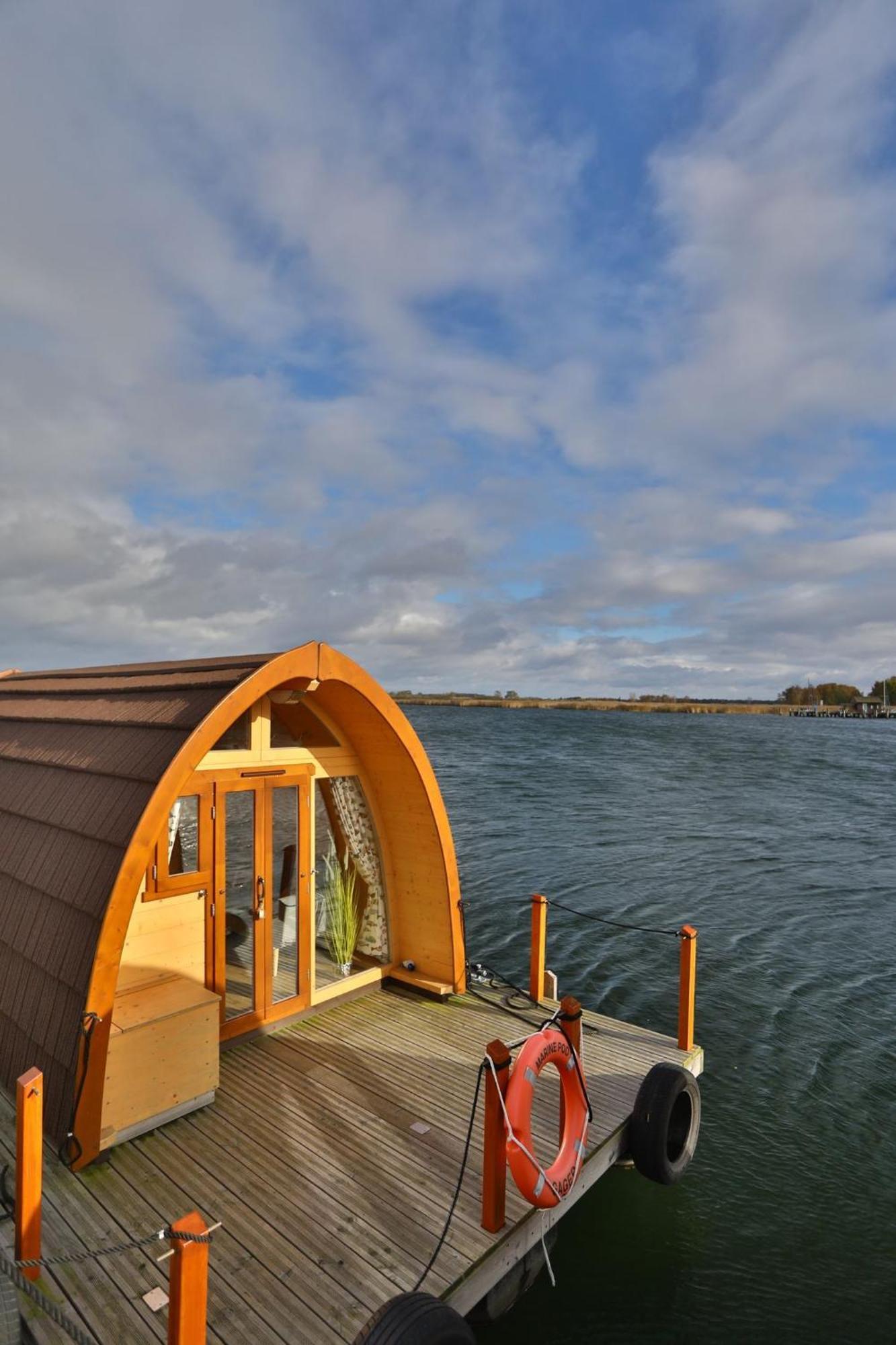 Hausboot Dotterbart Hotel Gager Exterior foto